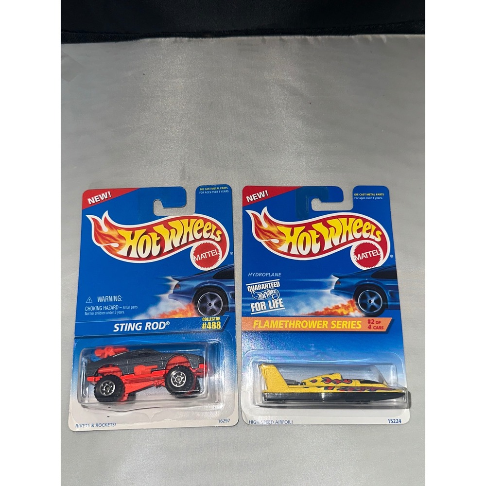 Hot Wheels Vintage Sting Rod #488 and Hydroplane #385 Flamethrower Series Lot